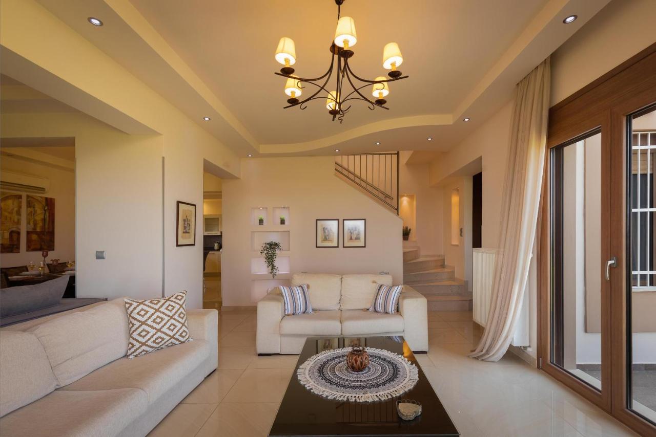 Majestic View Villa 科林比亚 外观 照片