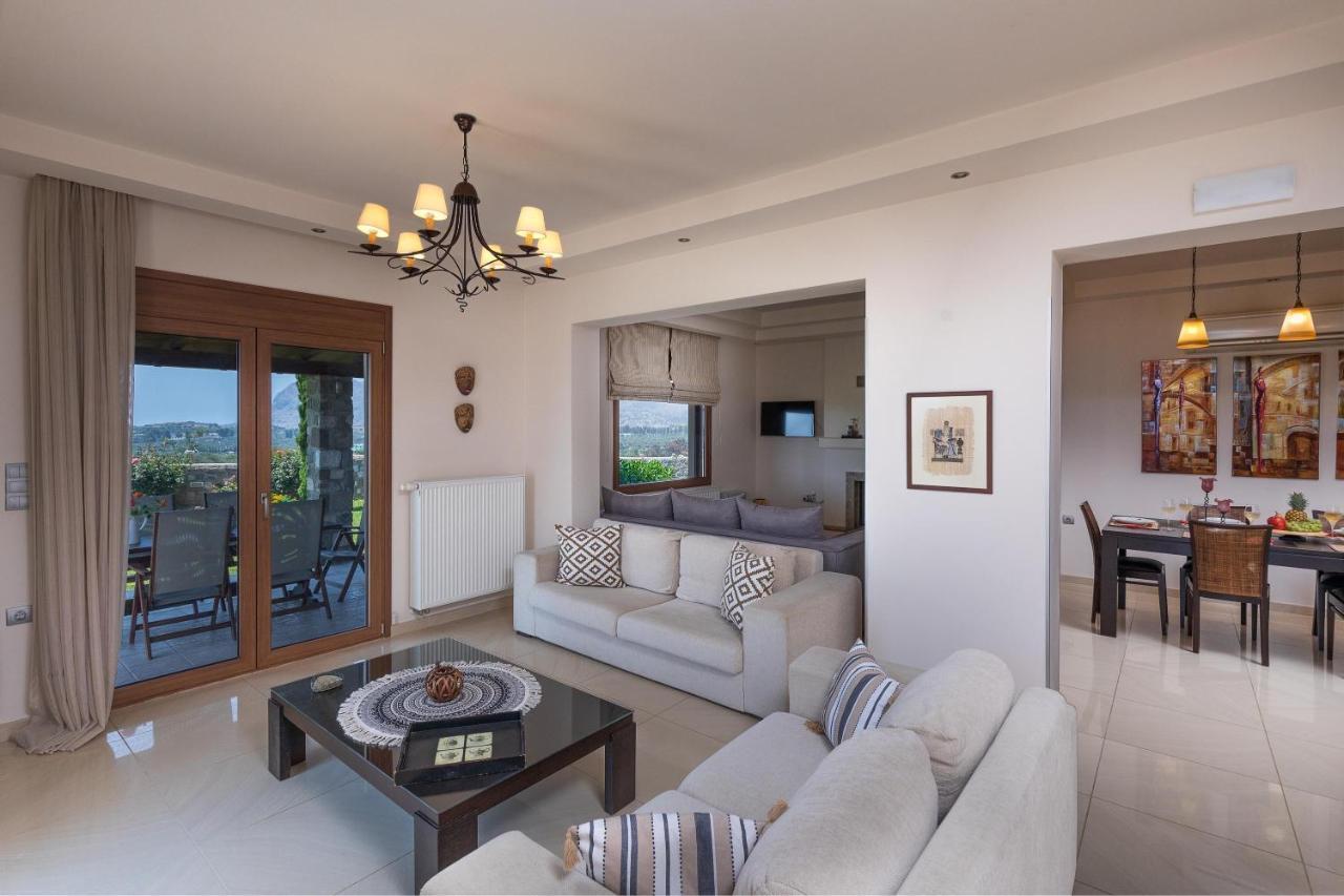 Majestic View Villa 科林比亚 外观 照片