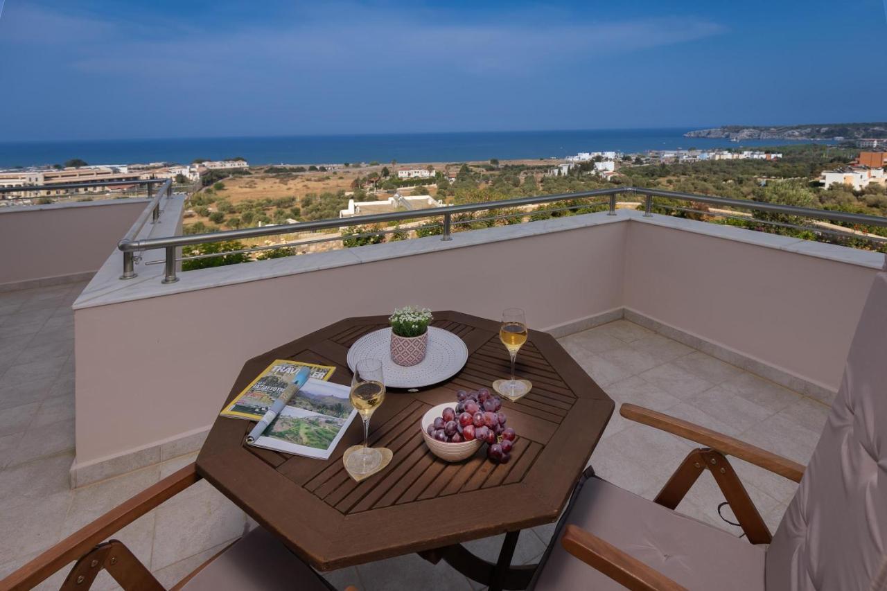 Majestic View Villa 科林比亚 外观 照片