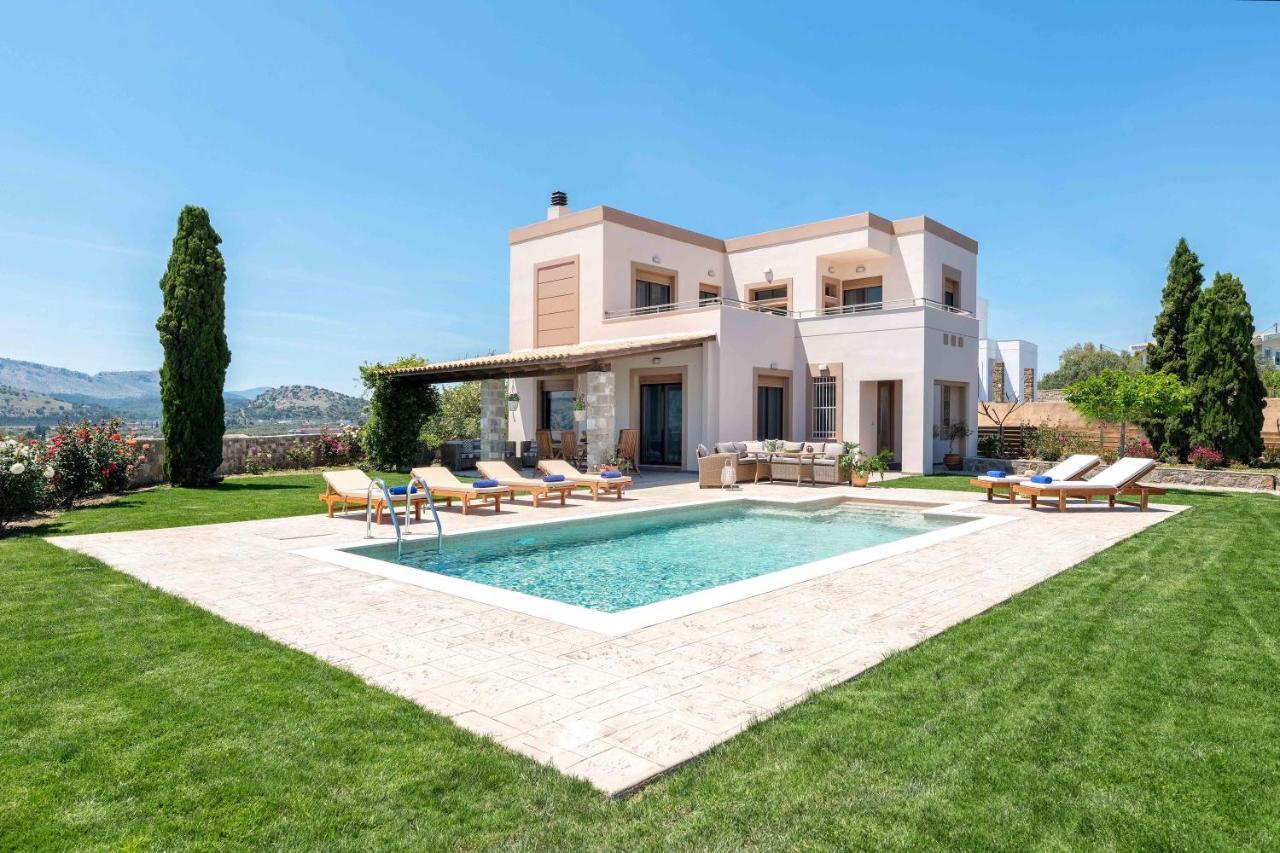 Majestic View Villa 科林比亚 外观 照片